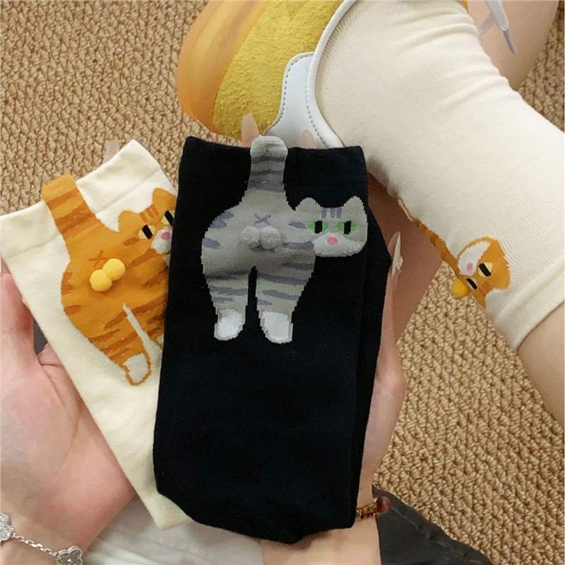 Cute Cat Socks With Balls Summer Breathable Soft Cotton Socks Funny Cotton Sock Middle Tube Girl Women Novelty Sport Socks