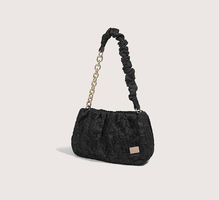 One Shoulder Messenger Chain Cloud Bag