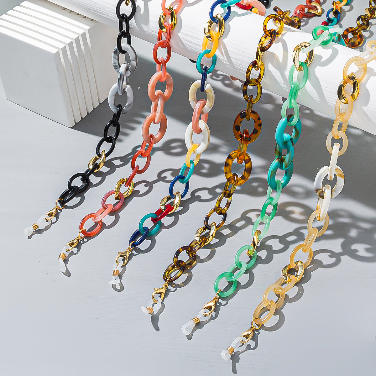 Acrylic Colorful Eyeglass Chain, Fashionable Anti-loss Eyeglass Hanging Chain And Lanyard For Women
