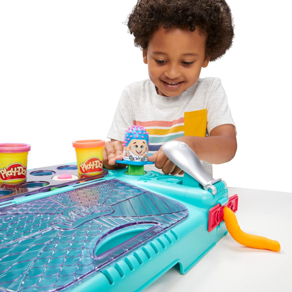 Play-Doh On the Go Imagine and Store Studio with Over 30 Tools and 10 Cans
