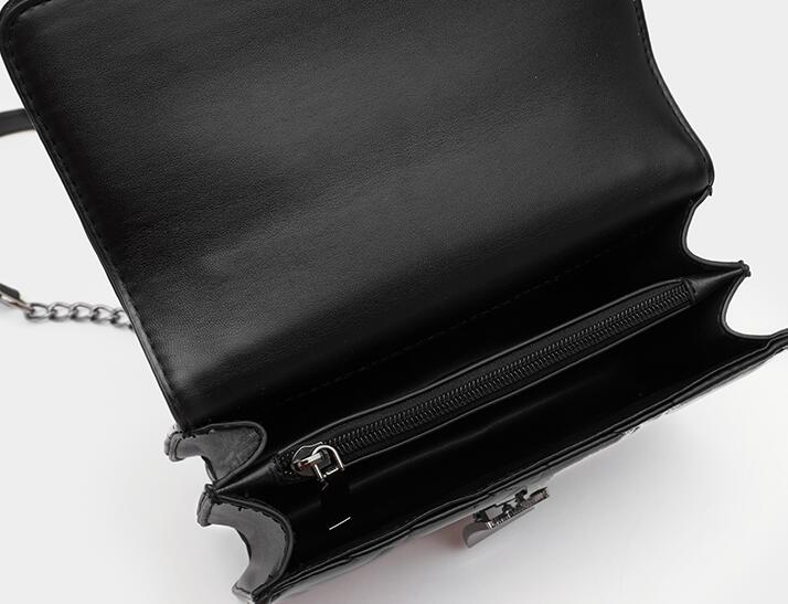 Leather Rhombus Chain Shoulder Messenger Bag