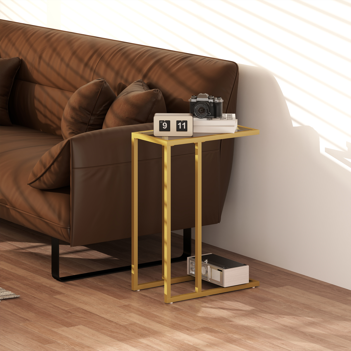 HOMCOM C-Shaped Side Table, End Table with Tempered Glass Tabletop, Gold
