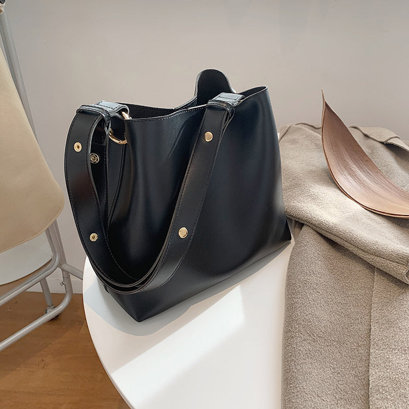 Fashion Ladies Messenger One-shoulder Armpit Bucket Bag