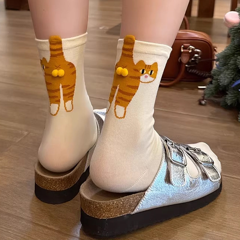 Cute Cat Socks With Balls Summer Breathable Soft Cotton Socks Funny Cotton Sock Middle Tube Girl Women Novelty Sport Socks