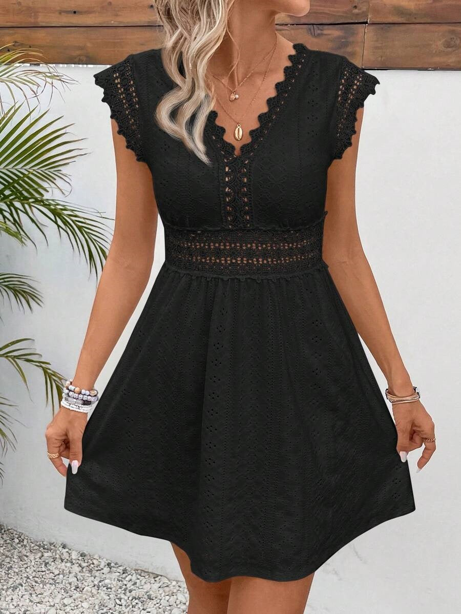 Lace V-neck Patchwork Shoulder Ruffled Sleeveless Dress