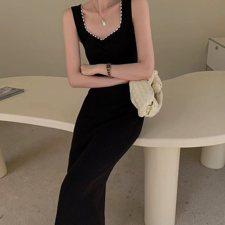 Niche Black Knitted Dress Women