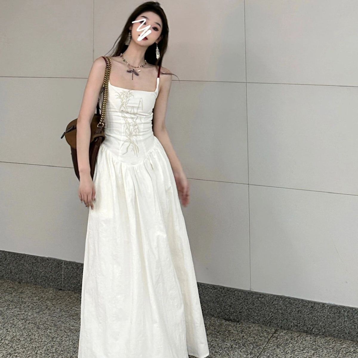 Women's Strap Dress Waist-cinching And Figure-flattering