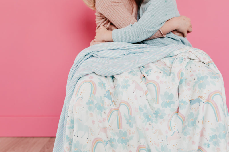 Copper Pearl Jumbo 3-Layer Stretchy Quilt – Whimsy