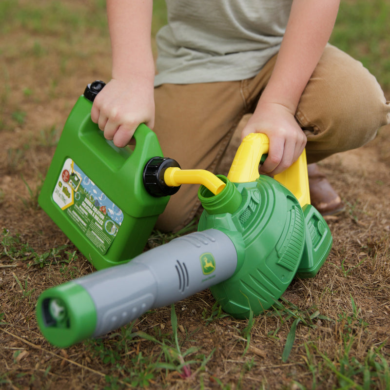 Tomy John Deere Bubble Leaf Blower & Refill Can | Outdoor Toy for Kids 3+