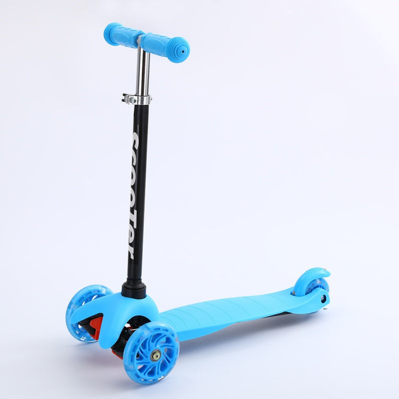 Kids 3 Wheel LED Scooter Tilt & Lean Push Scooters Boys Girls Flashing Toy Blue