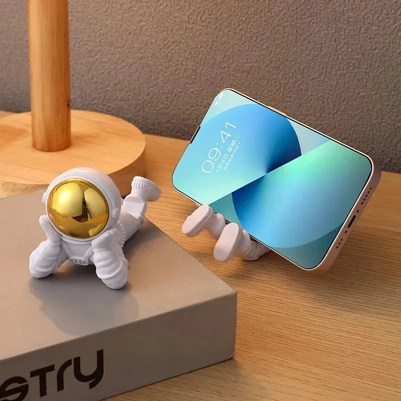 Desktop Astronaut Ornament - Creative Spaceman Statue for Home & Office Mobile Stand