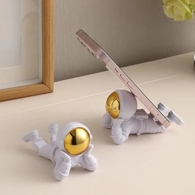 Desktop Astronaut Ornament - Creative Spaceman Statue for Home & Office Mobile Stand