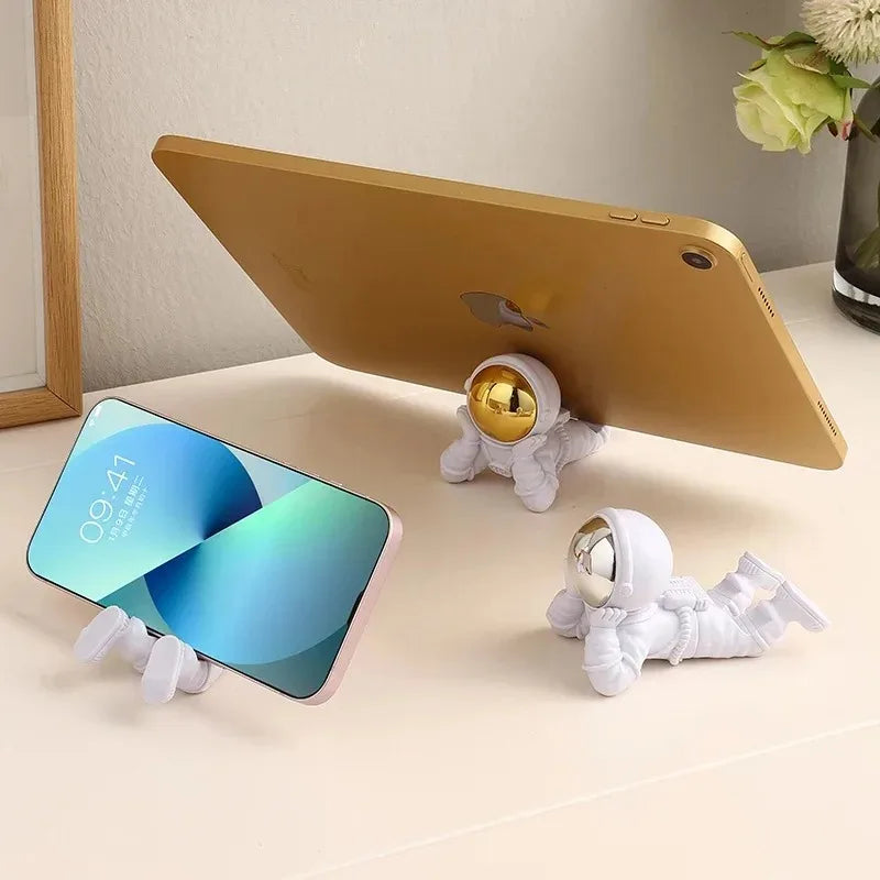 Desktop Astronaut Ornament - Creative Spaceman Statue for Home & Office Mobile Stand