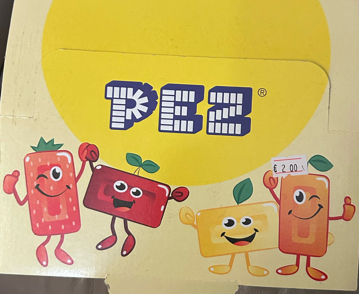 Pez Winter Stars mit 2 Nachfüllpackungen.