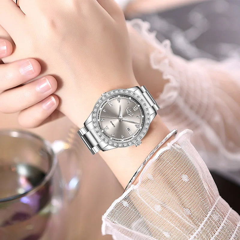 Women’s Elegant Fashion Quartz Watch – Waterproof Luminous Silver Wristwatch
