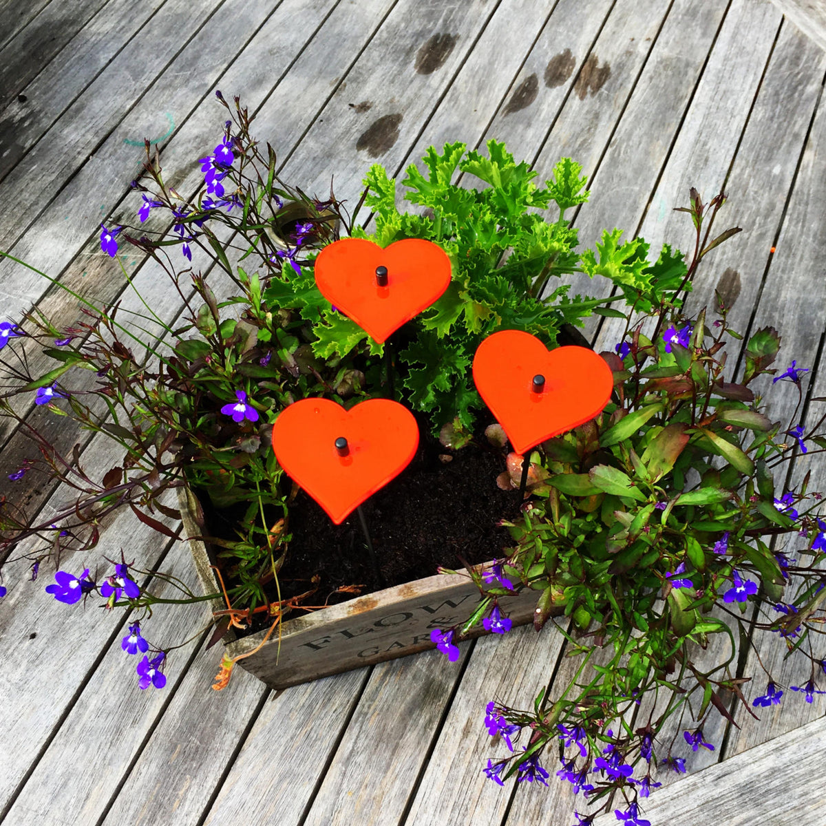 Small Garden Décor Ornaments Set of 3 'Heart'