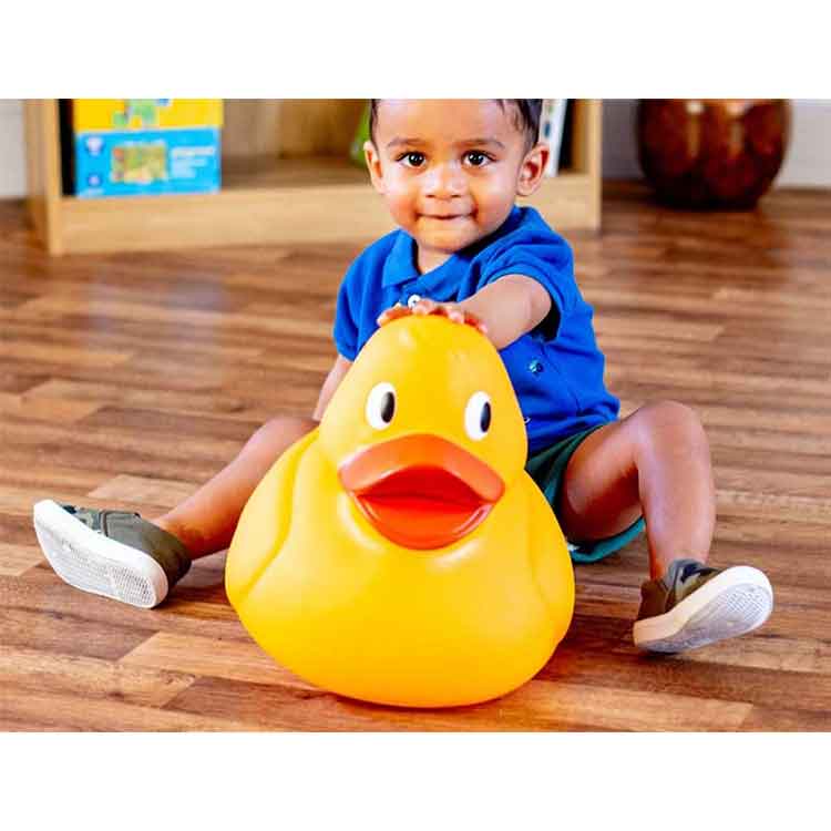 Giant Rubber Duck – Oversized Bath Toy