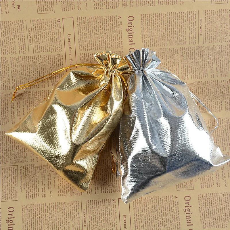 Merylover Adjustable Velvet Gift Bags - Perfect for Various Occasions