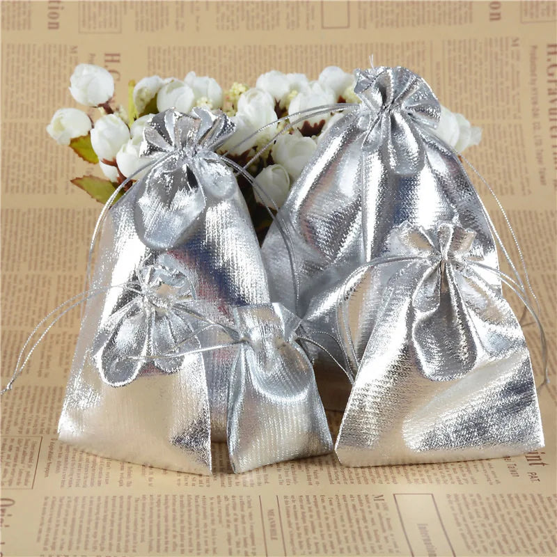 Merylover Adjustable Velvet Gift Bags - Perfect for Various Occasions