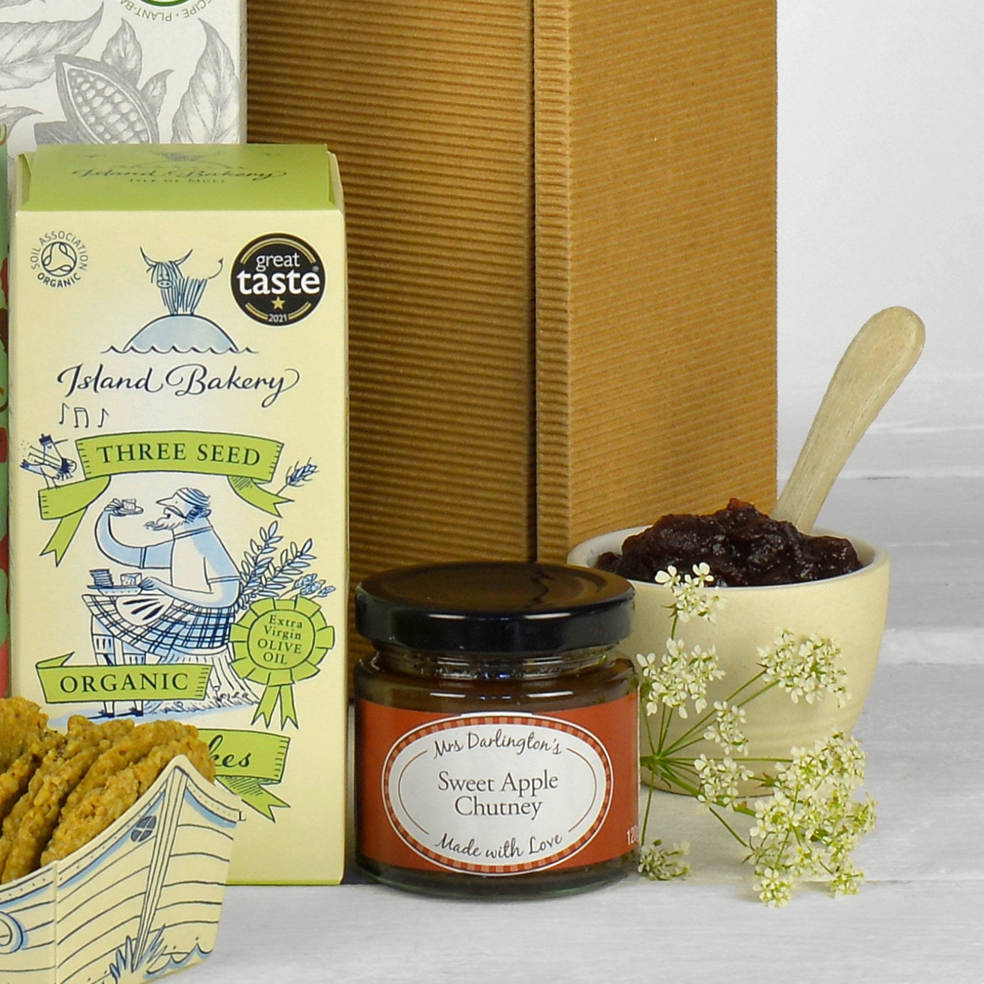 Nachhaltige Vegane Geschenkbox | Umweltschonender Wein & Veganer Präsentkorb