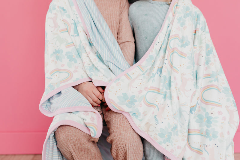 Copper Pearl Jumbo 3-Layer Stretchy Quilt – Whimsy