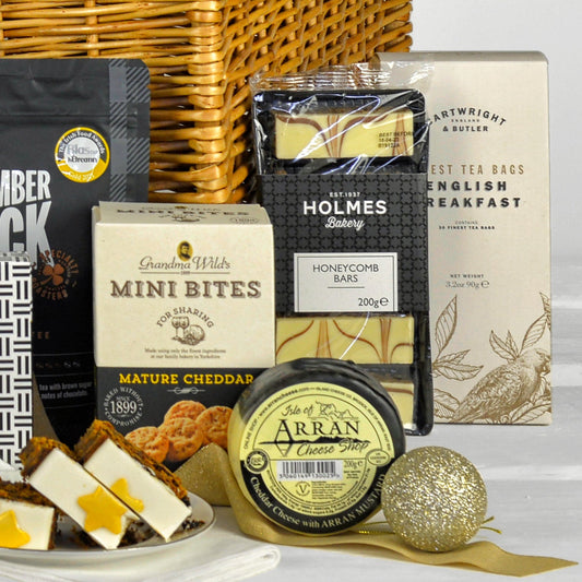 Winter Wonderland Luxus Weihnachtskorb | Premium Geschenkset mit Speisen & Cava