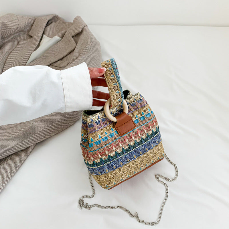 Spring Shoulder Fashion Simple Chain Bucket Bag