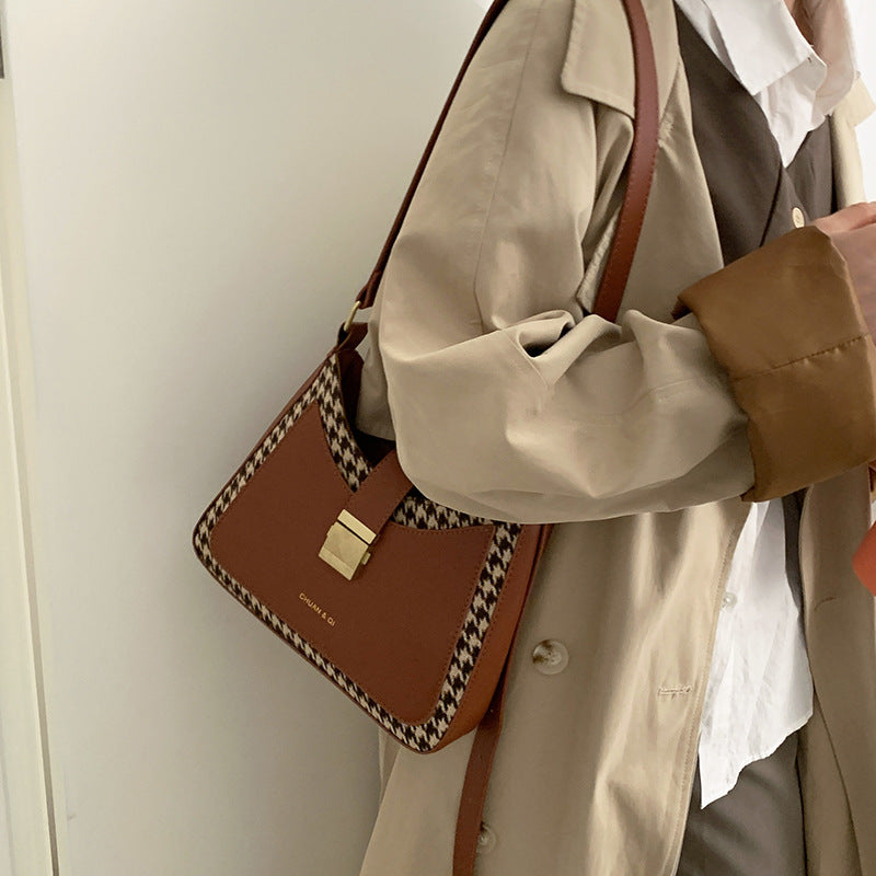 Houndstooth Crossbody Shoulder Bag Under Arm