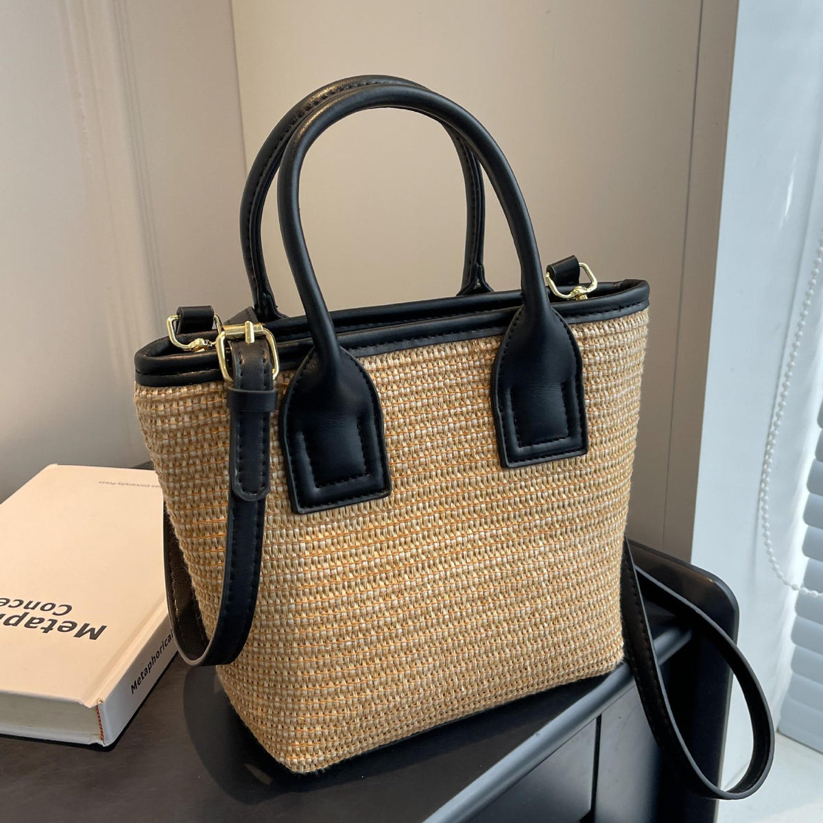 Women's Straw Woven High-grade Portable Bucket Bag