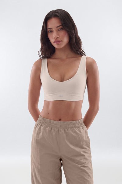 AirSculpt™ V Neck Sports Bra