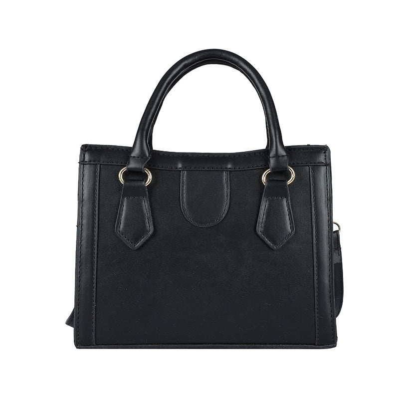 Women's Fashion Simple And Popular Portable Messenger Bag