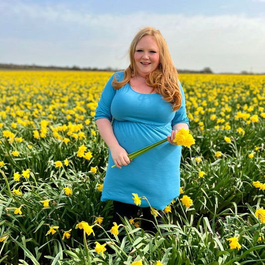 Petite Blue Dress with Pockets – Breastfeeding Friendly