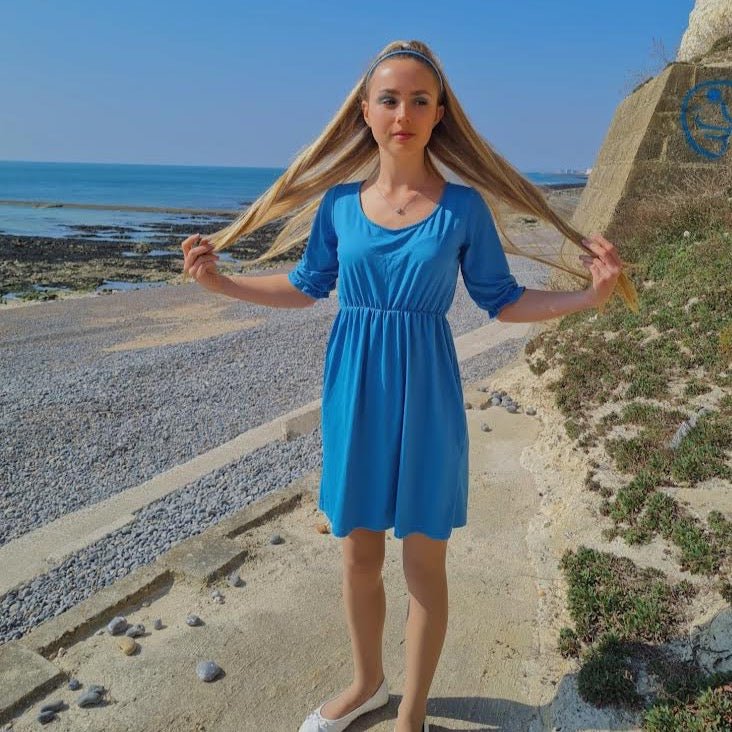 Petite Blue Dress with Pockets – Breastfeeding Friendly