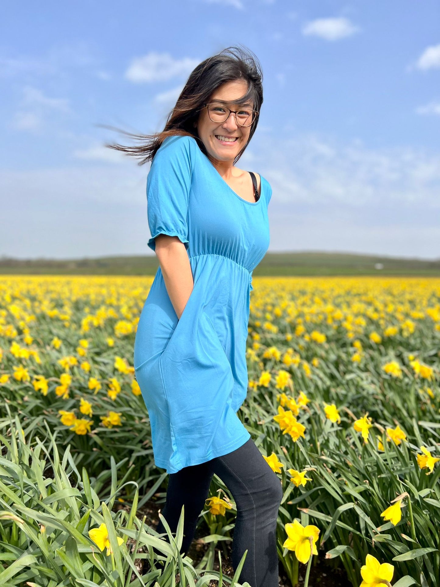 Petite Blue Dress with Pockets – Breastfeeding Friendly