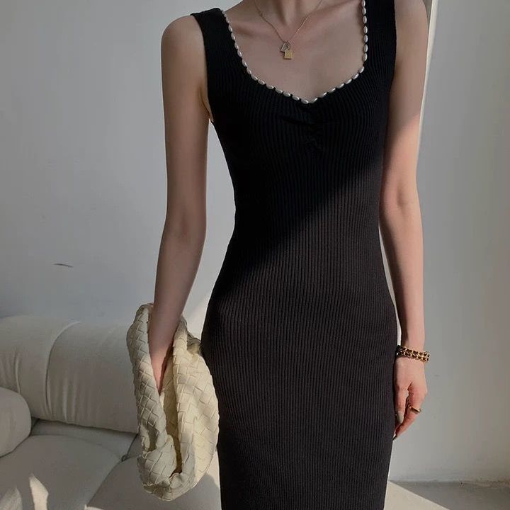 Niche Black Knitted Dress Women