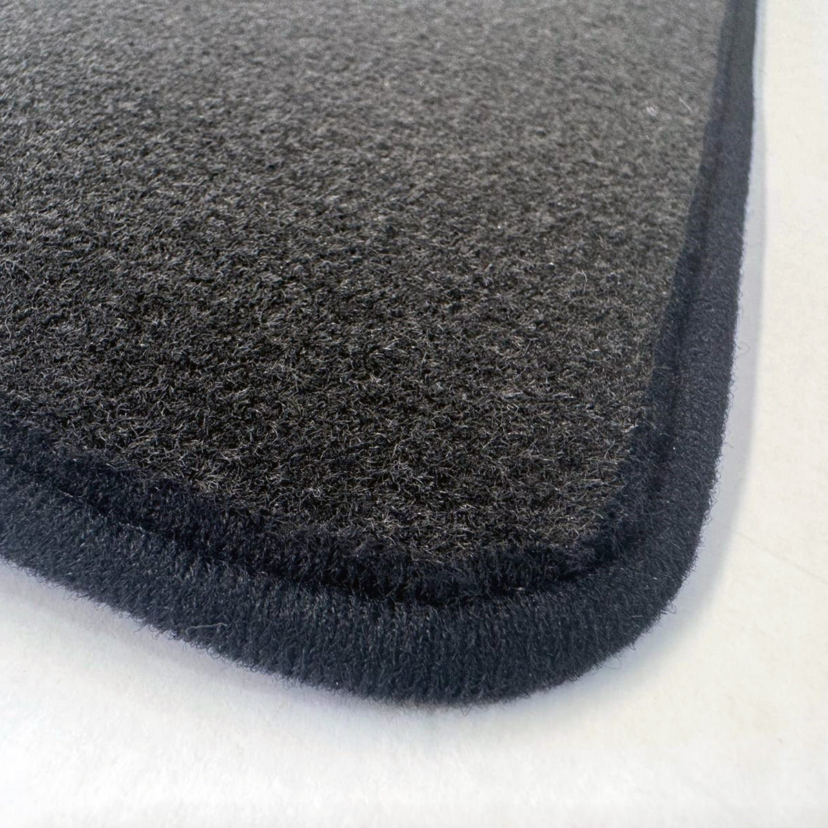 HYUNDAI TUCSON SUV 2015 TO 2020 - CAR MAT SET
