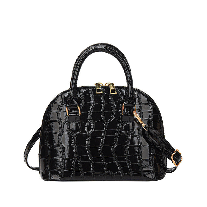 Summer New Simple Casual Retro Western Style Shoulder Messenger Bag