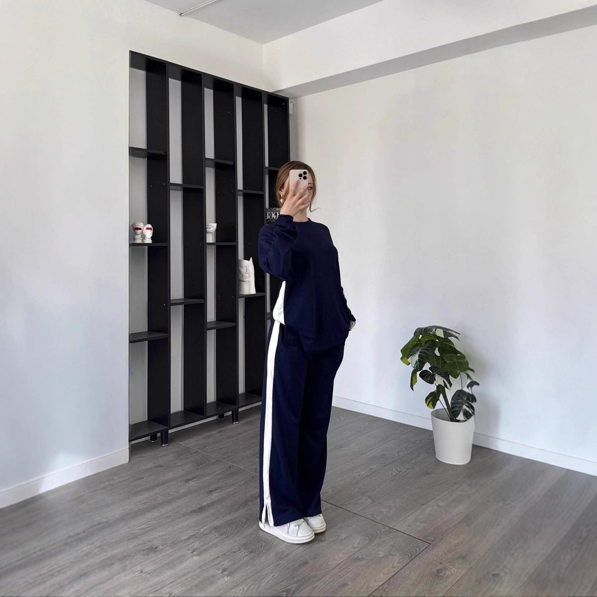 European And American Fashion Casual Exercise Contrast Color Suit