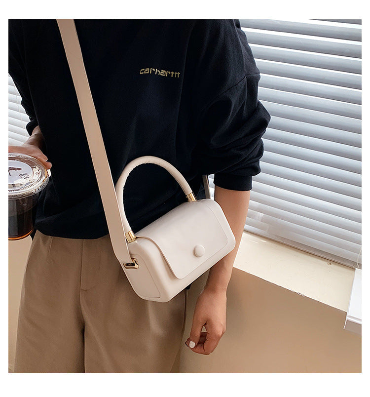 Fashion Simple Portable Small Square Bag