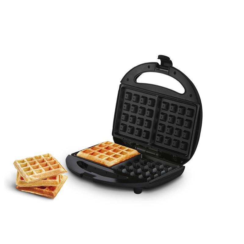 Tower Black 750W Waffle Maker