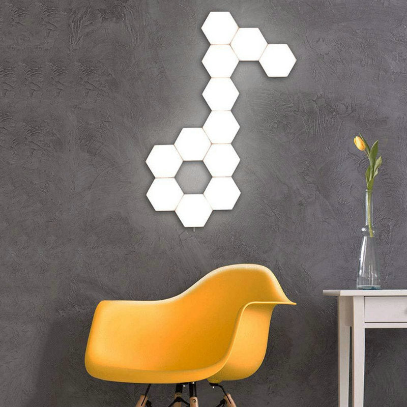 Compatible with Apple, Wireless Smart Phone Controlled LED Modular Honeycomb Light DIY Assembly Hexagonal Quantum Light Working With Android IOS System