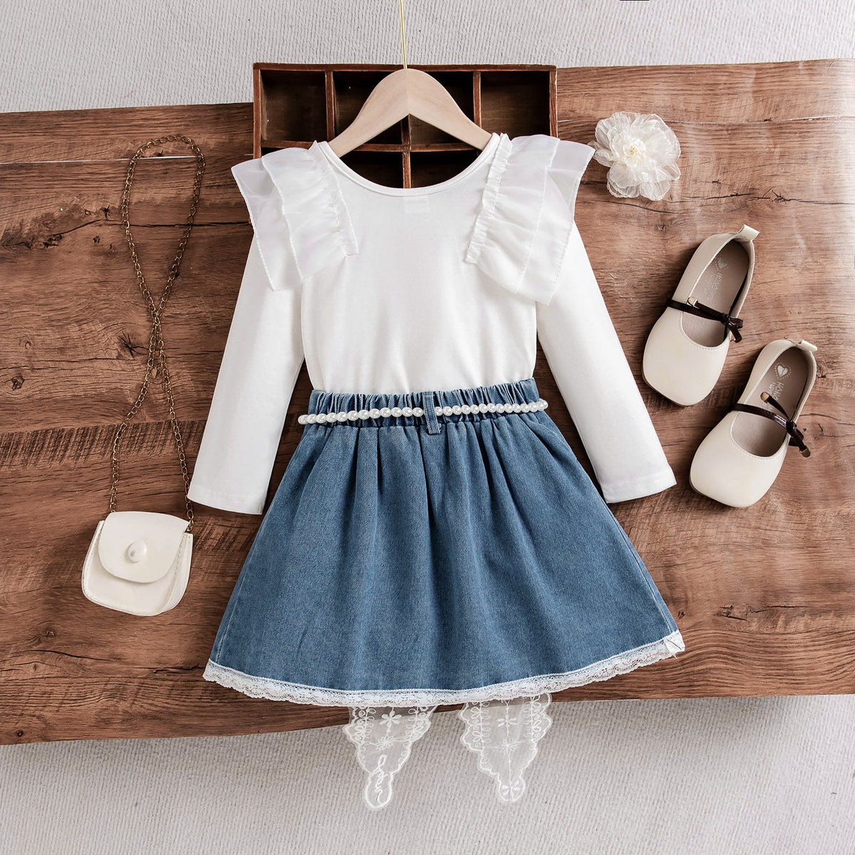 Sweet Dress With White Sleeve Splicing