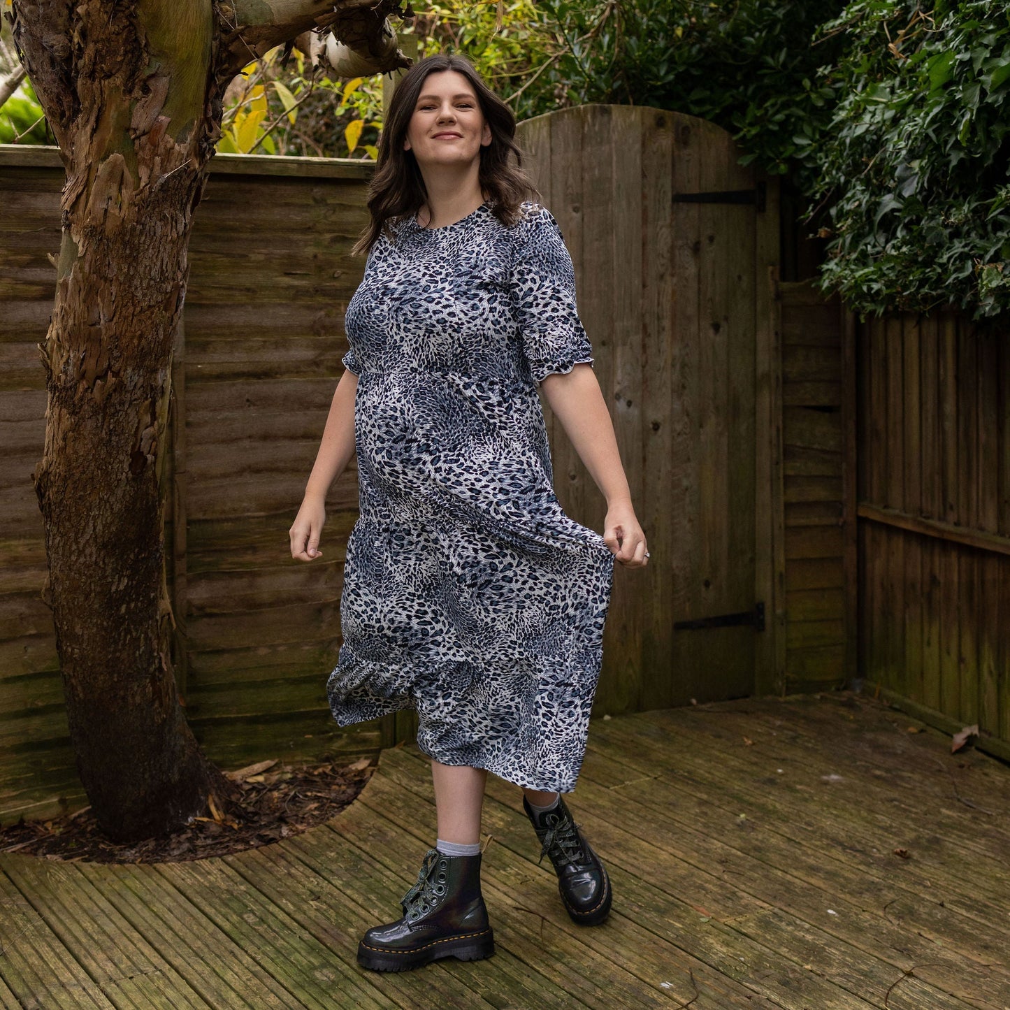 Grey Leopard Cotton Breastfeeding Midi Dress - Discreet Nursing Access | MilkyMoon