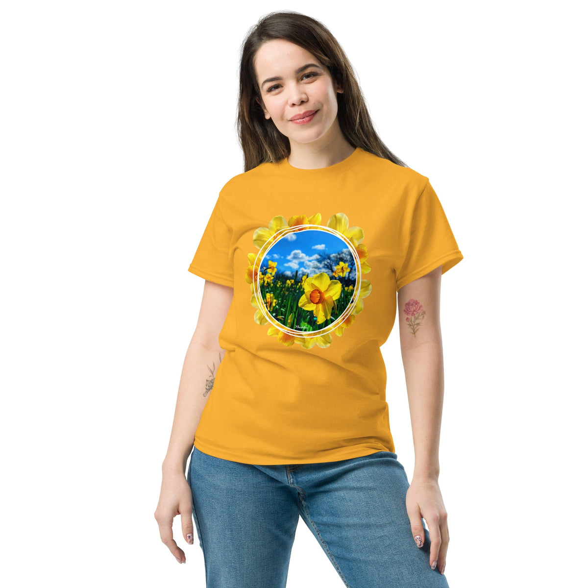 Women's Daffodil Print T-Shirt - Flower Bright Summer Shirt Trendy Fashion