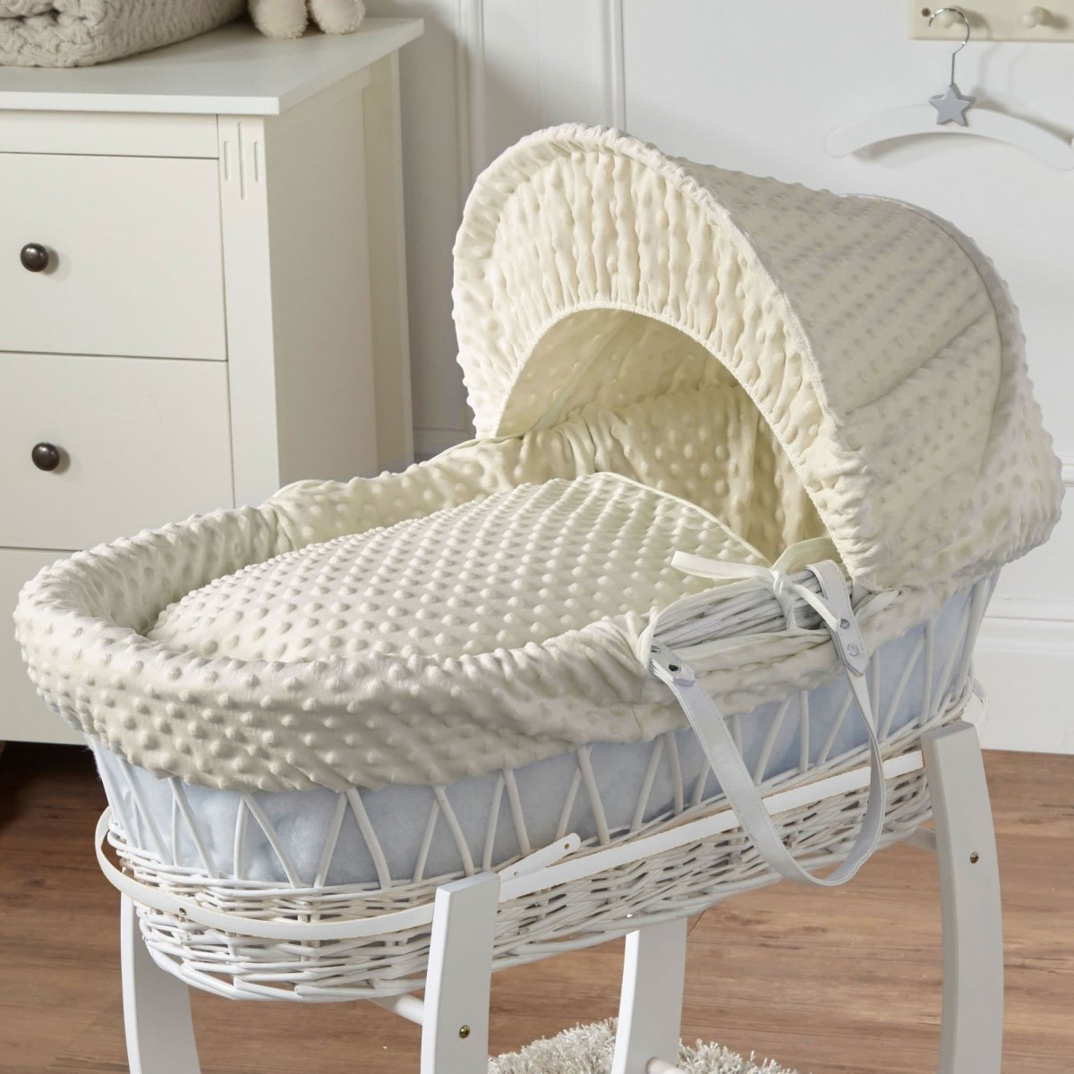 Wicker Moses Basket with Bedding - No Stand