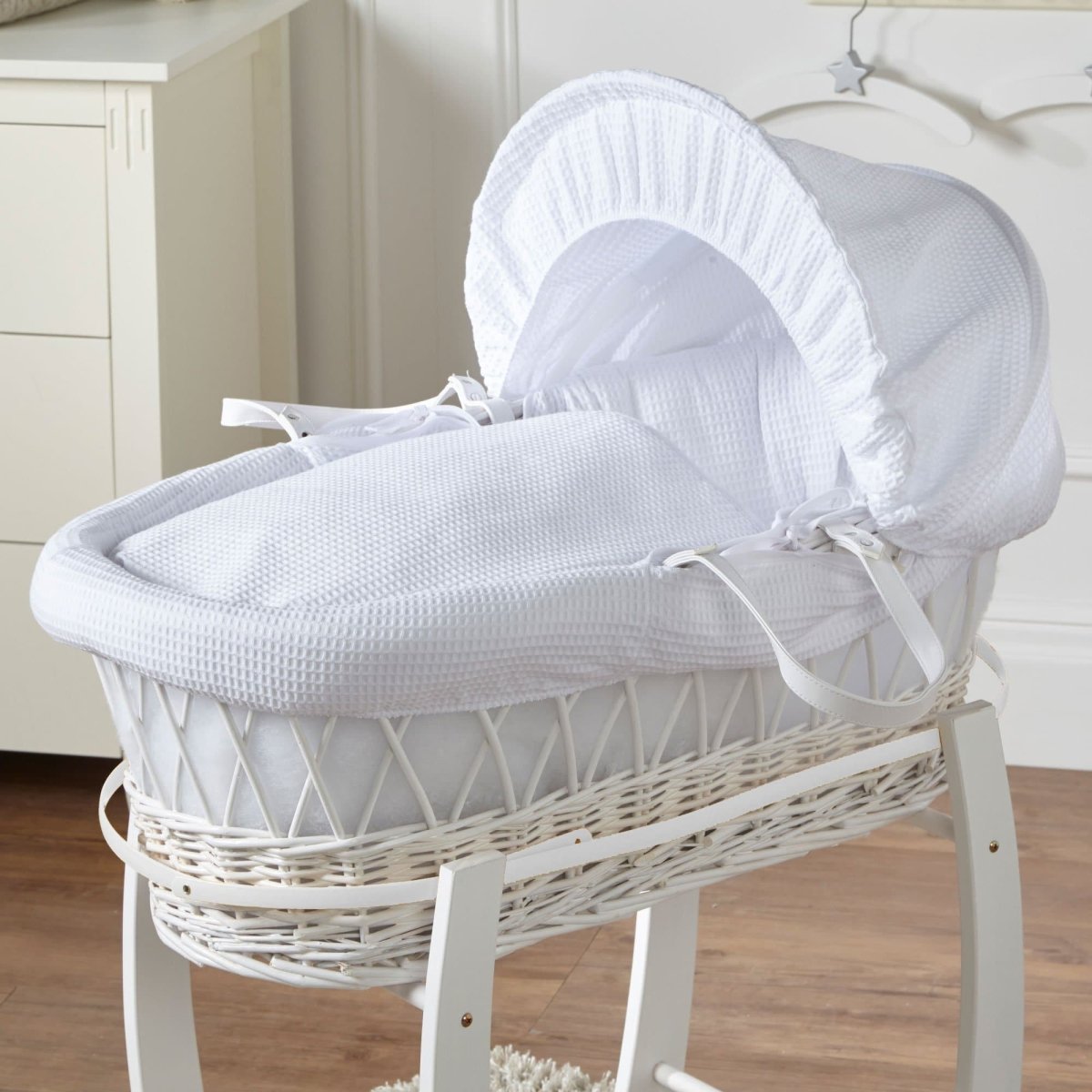 Wicker Moses Basket with Bedding - No Stand